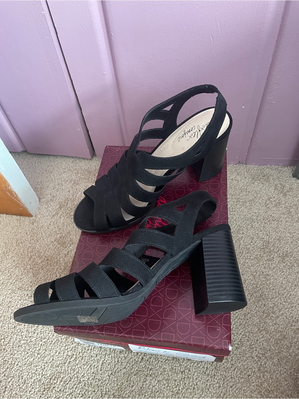 Stylish Black Strappy Block Heel Sandals